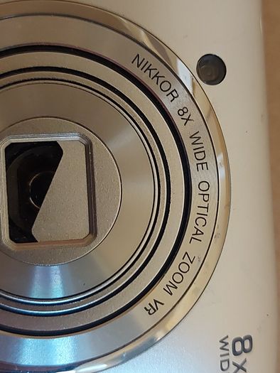 Nikon Coolpix S3600, 8 x wide Zoom, 20.1 Megapixels,  working great, battery is charged but does not come with charger, no memory card, very good condition