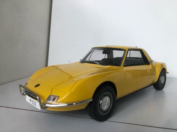 model cars Autoart, minichamps, Otto, Norev etc