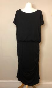 Gallery black dress (size 18)