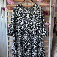 dress Bnwt primark black & white dress size 12 Bnwt v neck tiered dress
