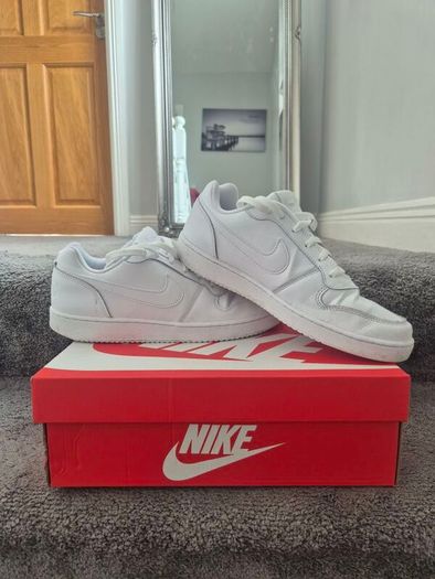 Nike Ebernon low