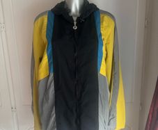 Free Fila rain coat  teenagers age 15 Collection only