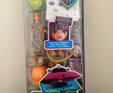 Monster high create a monster add on pack
