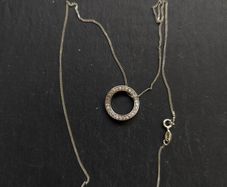 Design silver chain and pendant