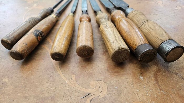 7 chisels