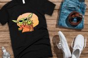 Star Wars Cute Baby Yoda t-shirt for adults and kids