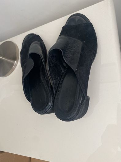 Ecco  Slides