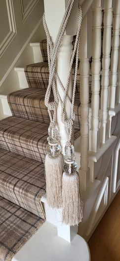 2 pairs of Curtain tie- backs