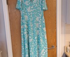 Bundle  Of Ladies Dresses,  Trousers & Jumpers & 1 Blouse. 8  Items.  S. 14