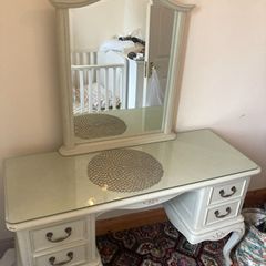 Cream Dressing Table with Mirror  French Style