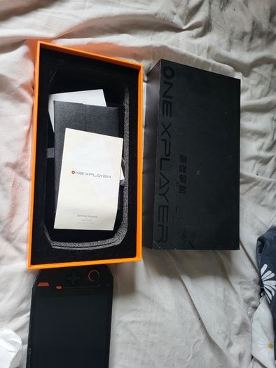 One Notebook ONEXPLAYER Intel Core i7-1195G7