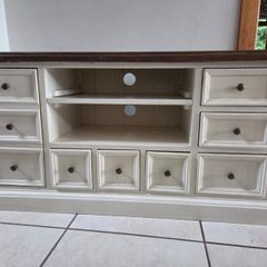 tv unit
