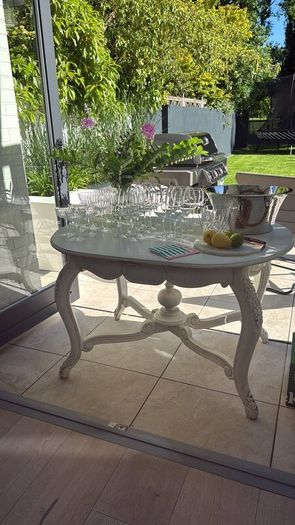 Ex Shop display table 47 width  39 length 30hight