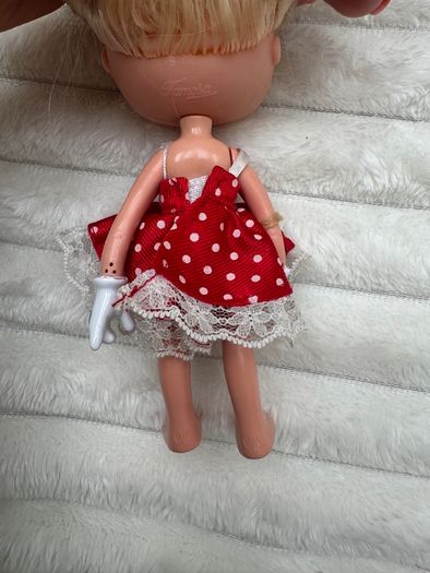 Mini doll I love Minnie Famosa Disney blonde dress red approx. 16 cm. Used Please see pictures
