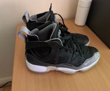 Jordan Jumpman Two Trey Trainers