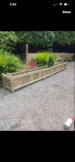 Rustic style planter