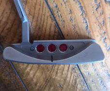 Golf putter