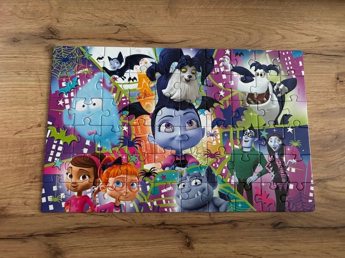 Vampirina 4 Jigsaws