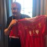 liverpool signed shirt Image 4