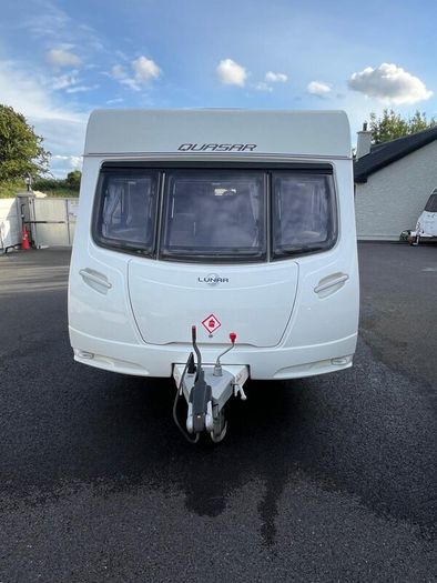 2012 Lunar Quasar 462- 2Berth