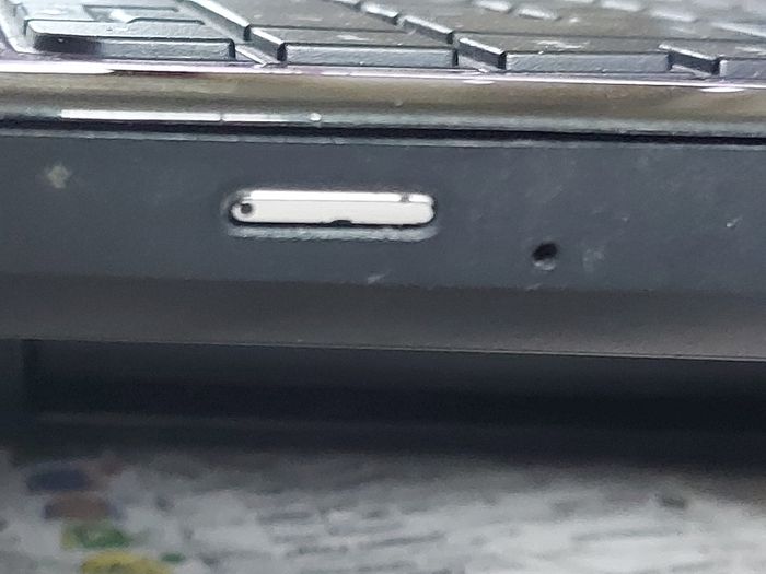 HP Pavilion g6, 15.6 inch Laptop, Intel Pentium CPU B950, 2.1GHz, 4GB Ram, 750GB HDD, Windows 7, 64 bit, Firefox, Opera, Chrome and VLC