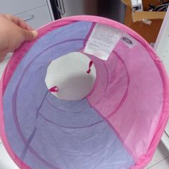 Kid's play tent