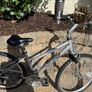 Girls raleigh bike Image 4