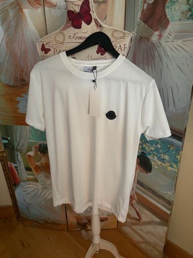 mens t shirt large