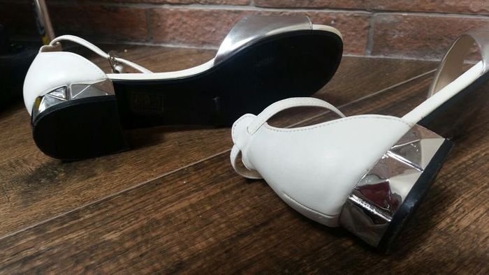 Reduced Sandals. Big Clearout, Make An Offer