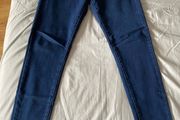 Forever 21 women ladies blue jeans, great condition, barely used