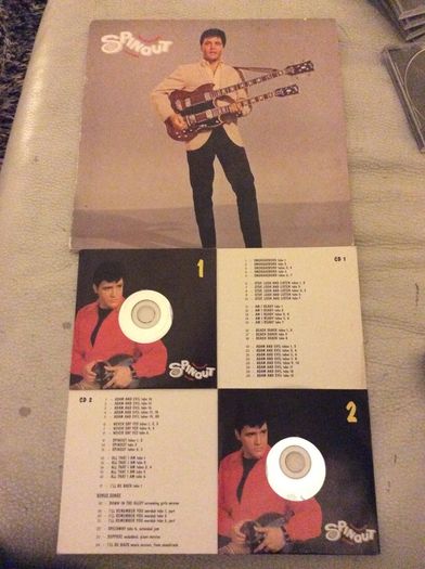Elvis collectors item. Complete spinout sessions S 2cds