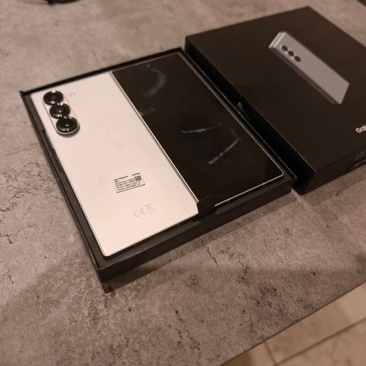 Samsung Galaxy Z Fold 6 256gb Factory Unlocked