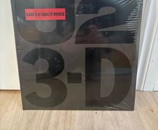 U2