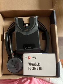 Poly Voyager focus 2 headphones