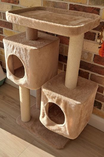 Scratching post for cat