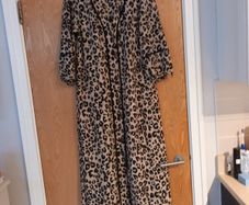 M&S Dress.   S.14. New- No Tag.