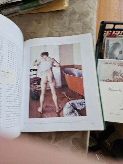 Art. The Critic's Choice. 150 Masterpieces Of Western Art Selected And Defined By The Experts. Large Volume Hardback In Good Condition. (spine Some Damage) See Photos For Same.
