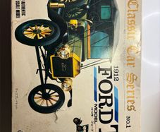 Union 1912 Ford Model T Classic Car Series No1 1/16 scale