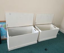 Storage box