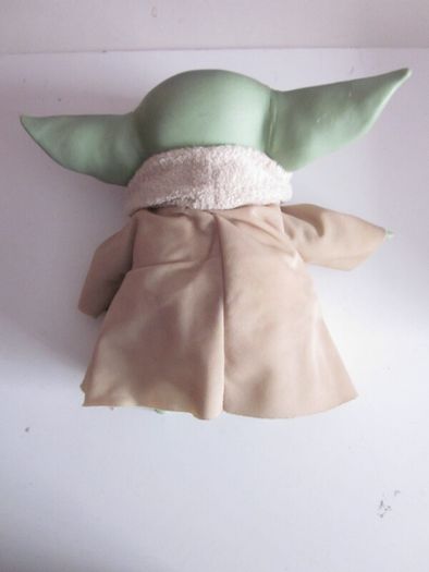 Hasbro 7.5inch  Star Wars The Child Baby Yoda Talking Plush Toy