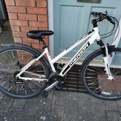 Merida Crossway ladies bike