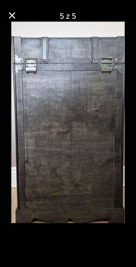 Wine cabinet