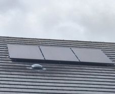 3 REC Solar Panels + Hoymiles HM-1500 Microinverter | Complete Working Solar PV System