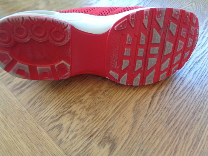 Ladies Casual Athletic Shoes for Sale