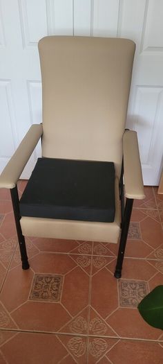 adjustable orthopedic chair