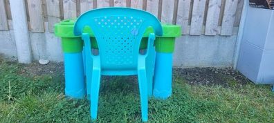 Sand/Water table and chair