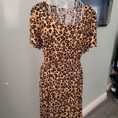 bnwt leopard print dress