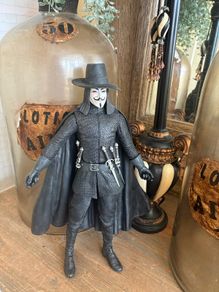 V for Vandetta figure