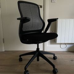 Knoll Regeneration Office Chair