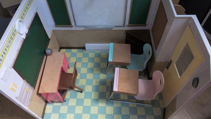 Generation Doll School